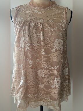 Taylor & Sage Sleeveless Blush Lace Overlay Top